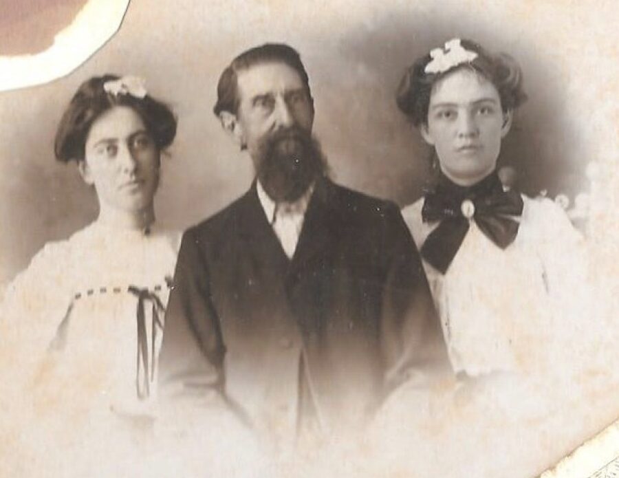 Uncle Jim Thornton and his daughters Olivia and Fannie